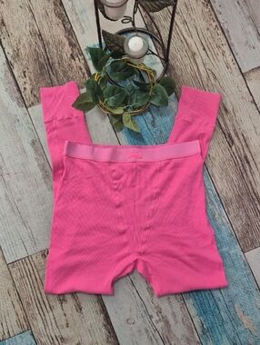 Skims Pink Ribbed Leggings